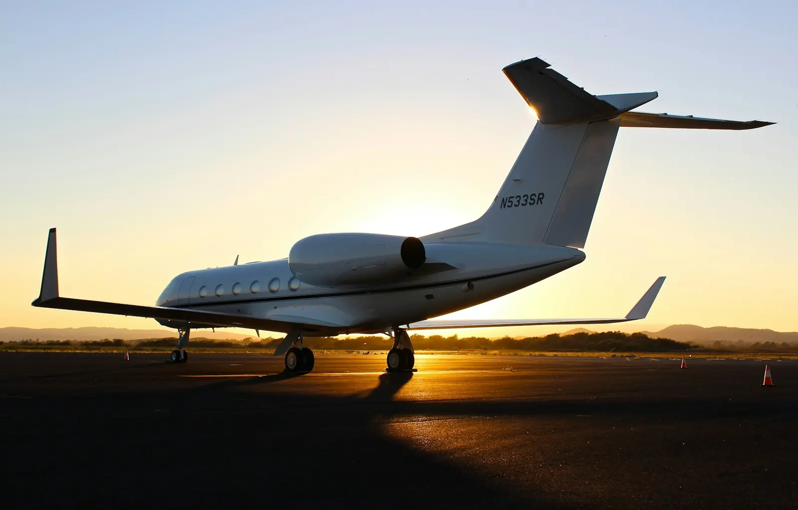 Flugzeuge & Privatjet