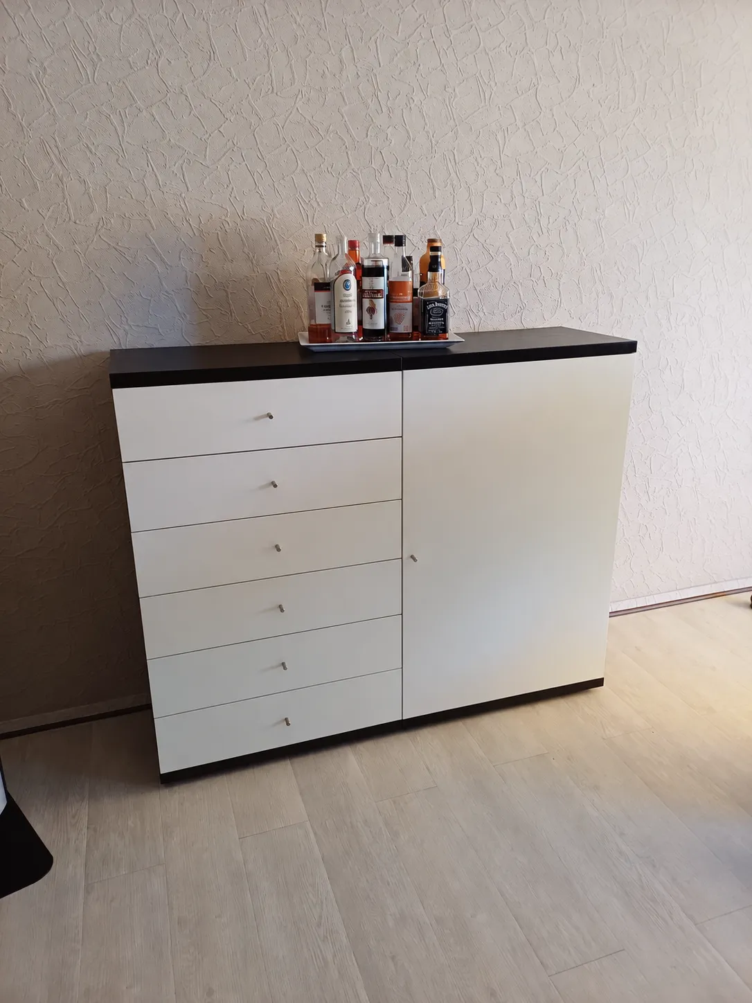 Wohnzimmermöbel vor der Folierung