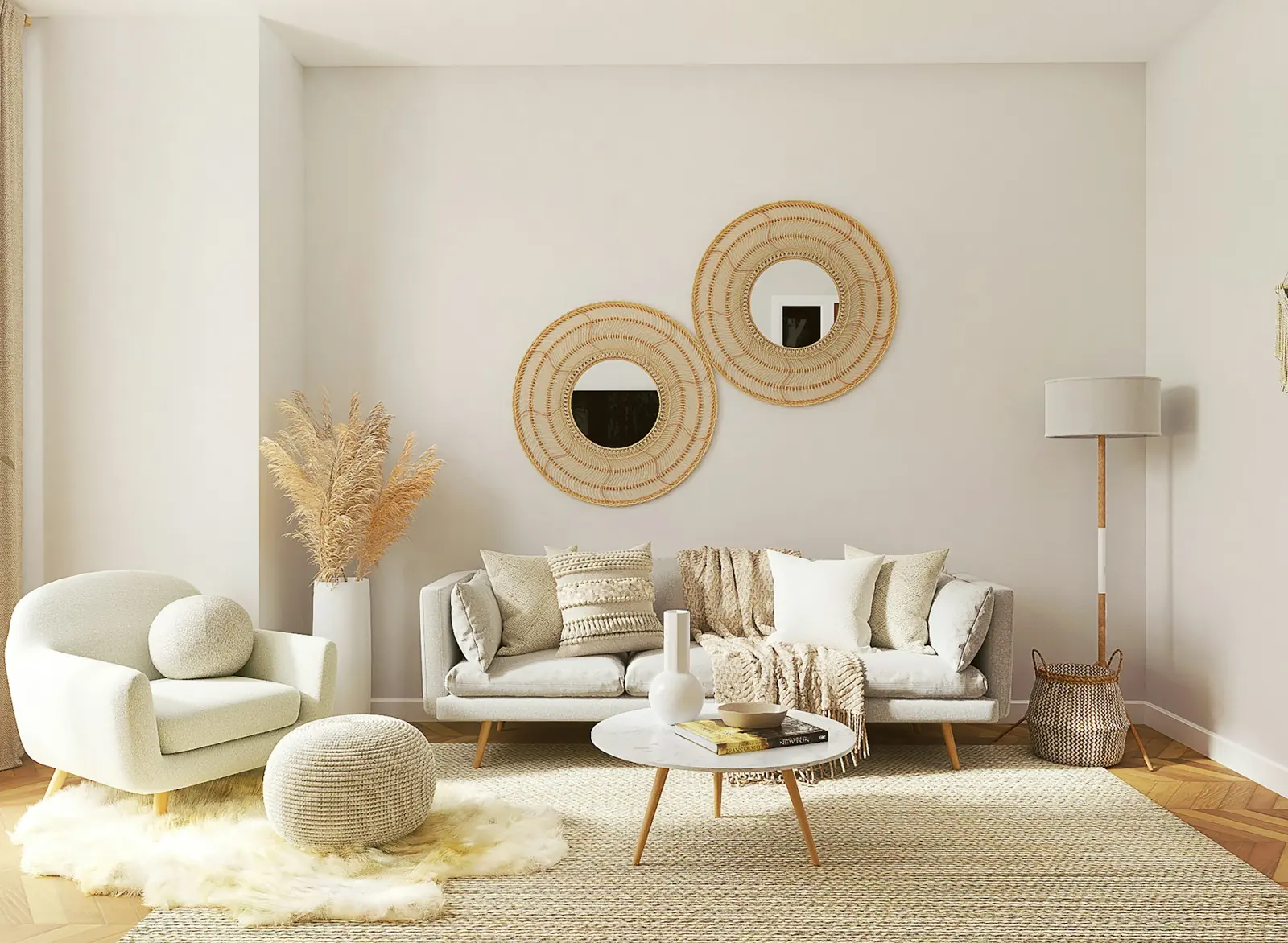 Helle Wand mit Dekor im Wohnraum